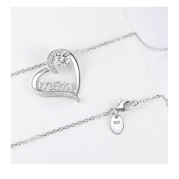 Mother's Day necklace - Picture 3 of 5